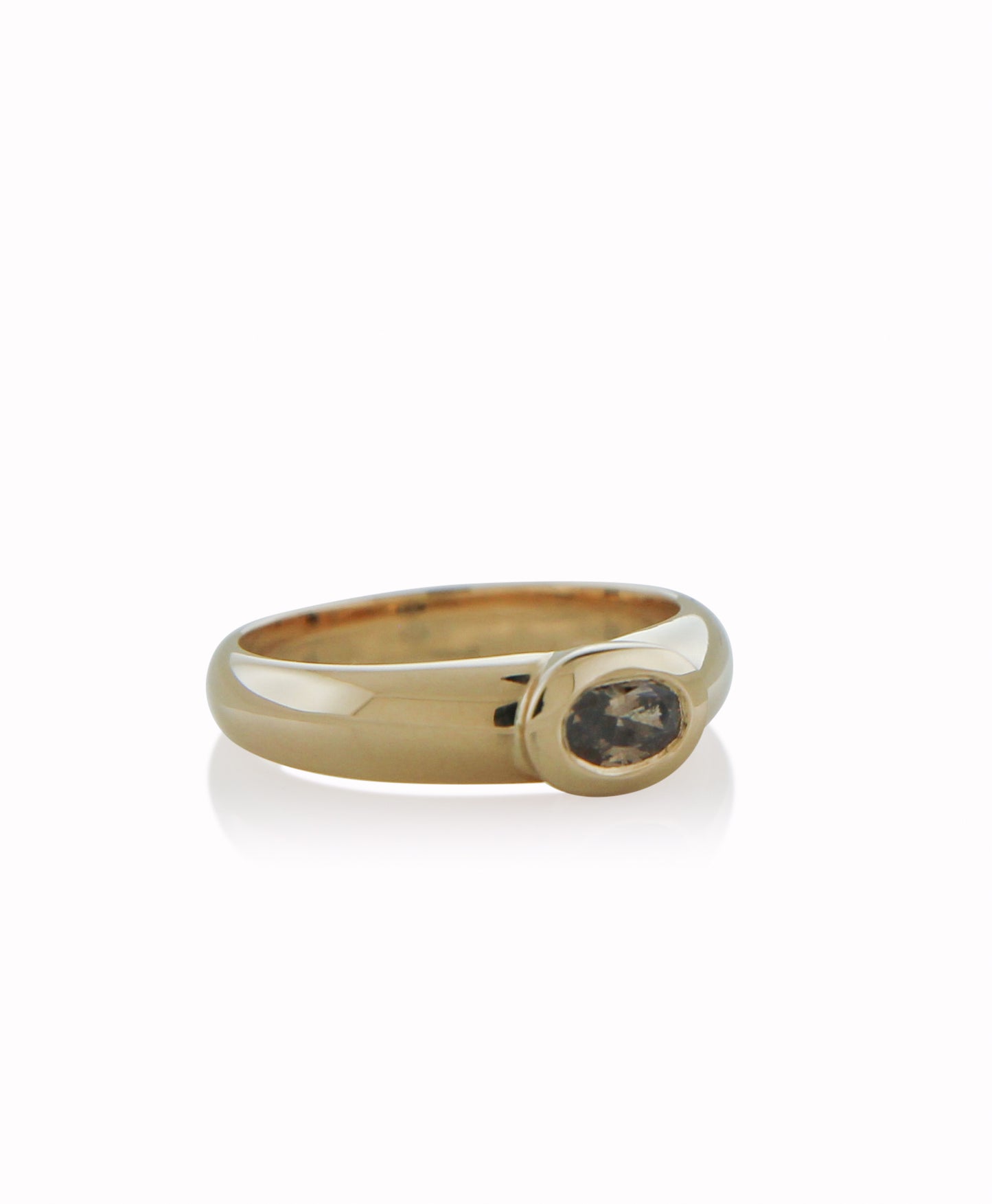 Le Petit Classique diamond ring