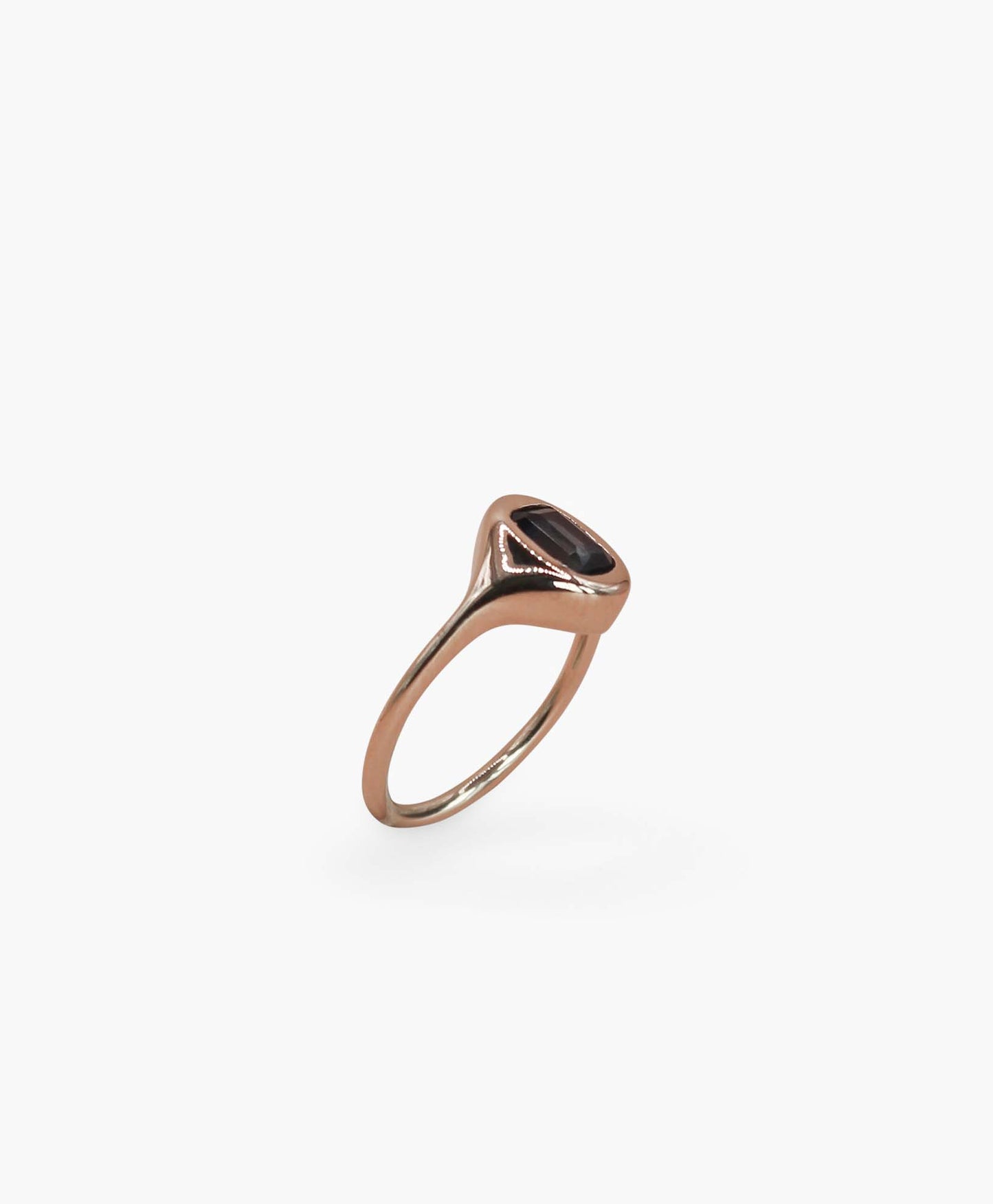 La Jolie pink ring Small Sapphire edition