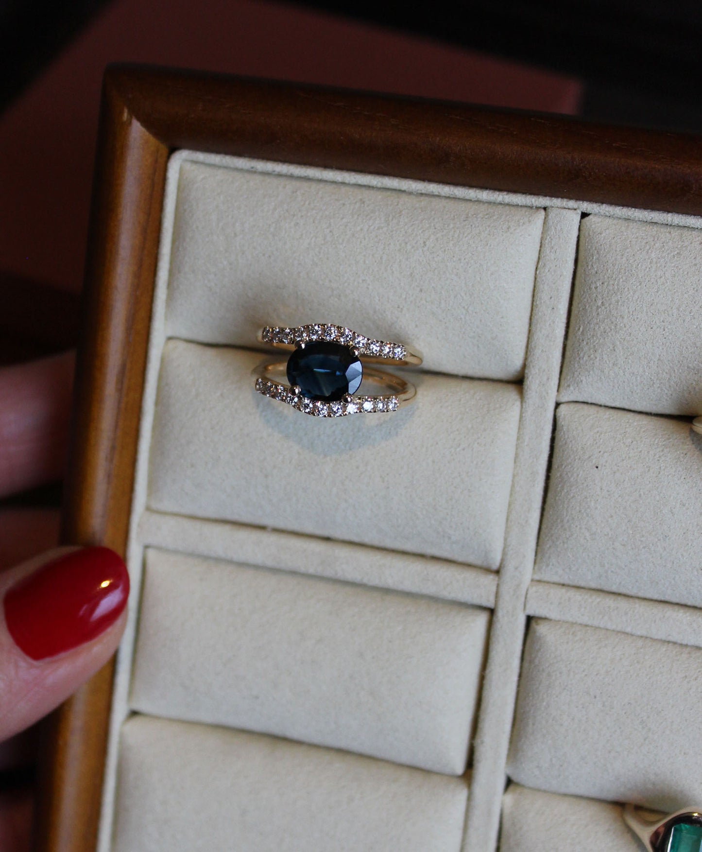 Le Trésor Cru Ring.